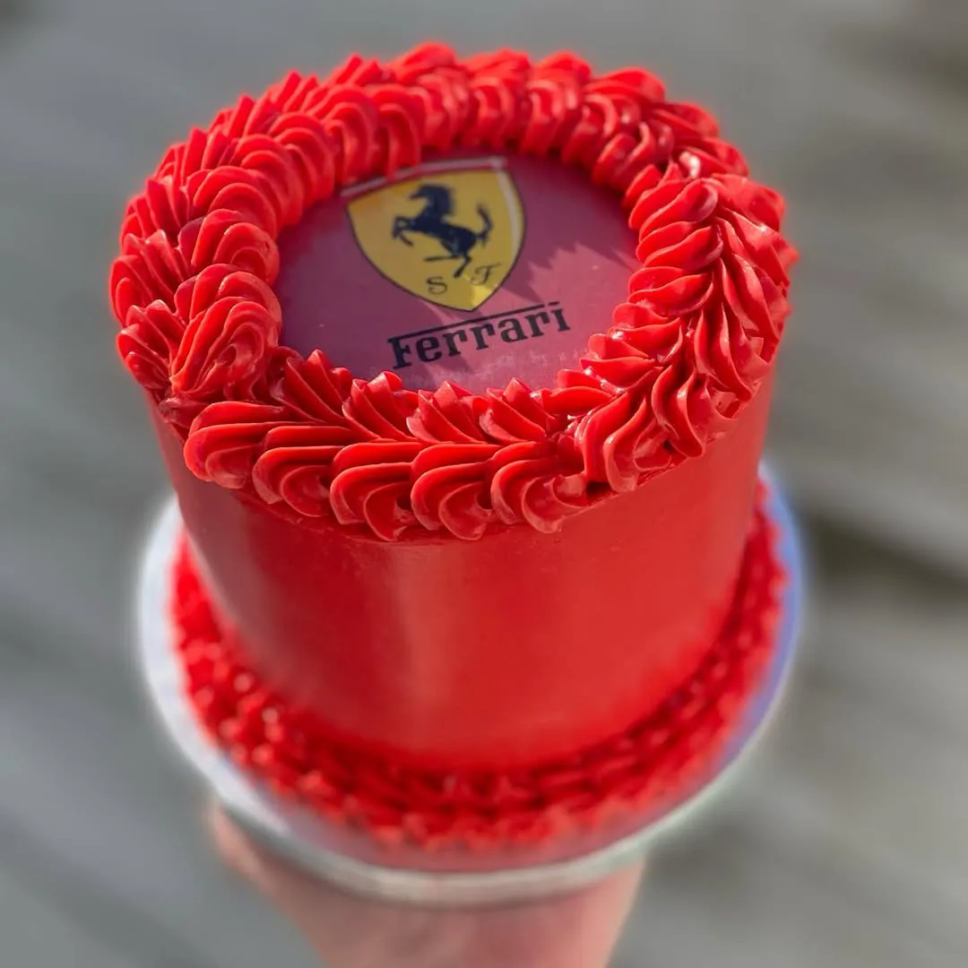 gâteau sans pâte à sucre personnalisé